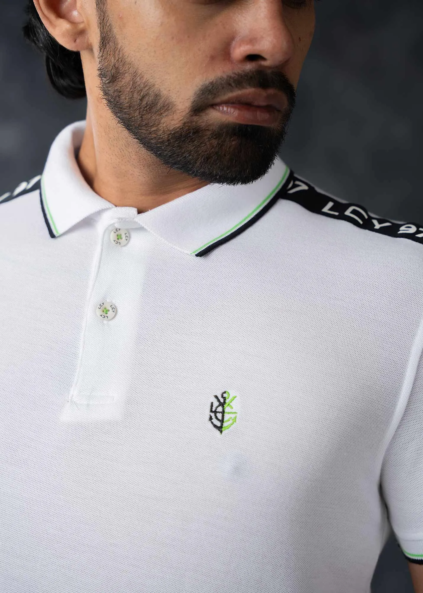LCY | CONTRAST TWIN TIPPED SHOULDER TAPE POLO