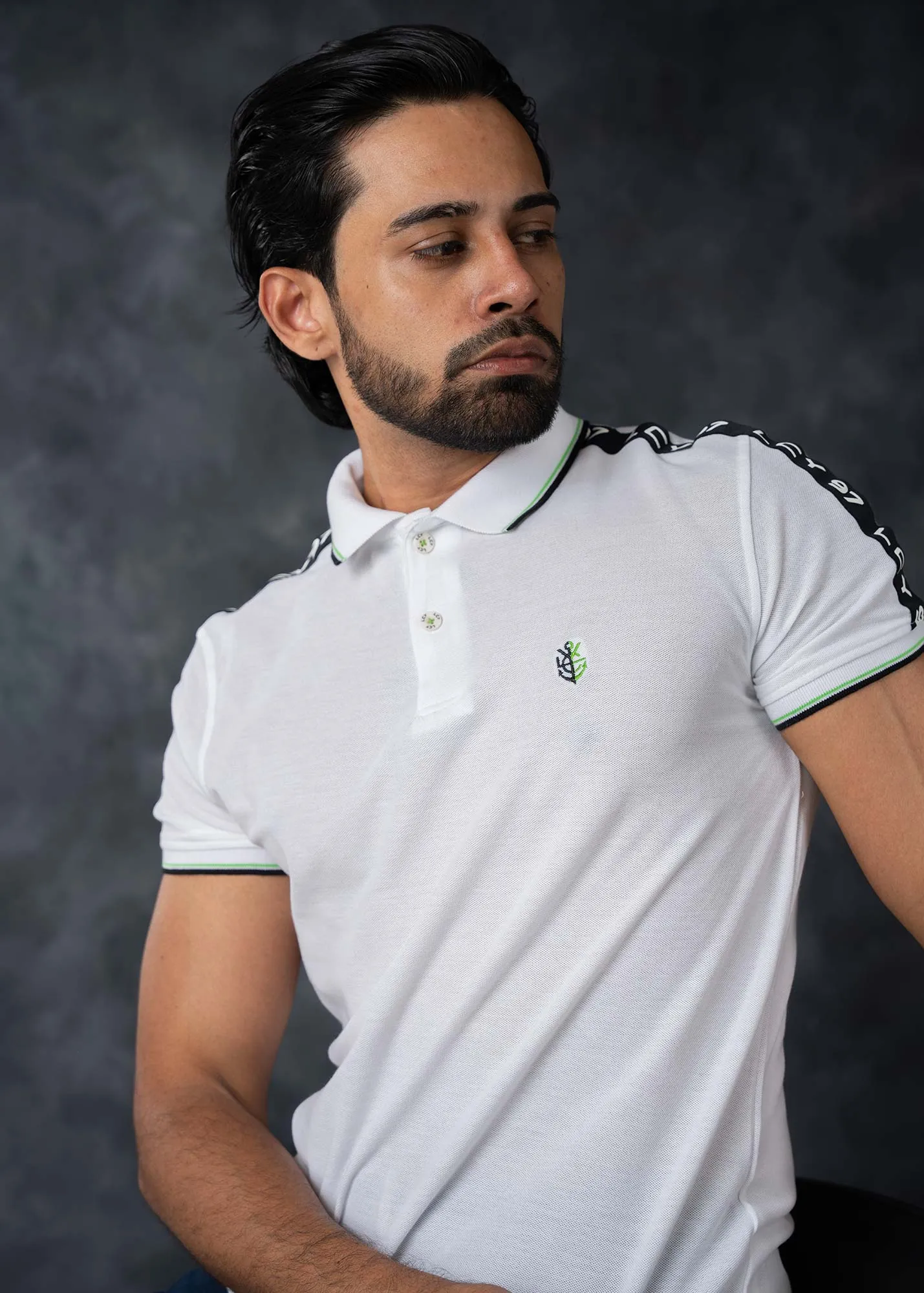 LCY | CONTRAST TWIN TIPPED SHOULDER TAPE POLO