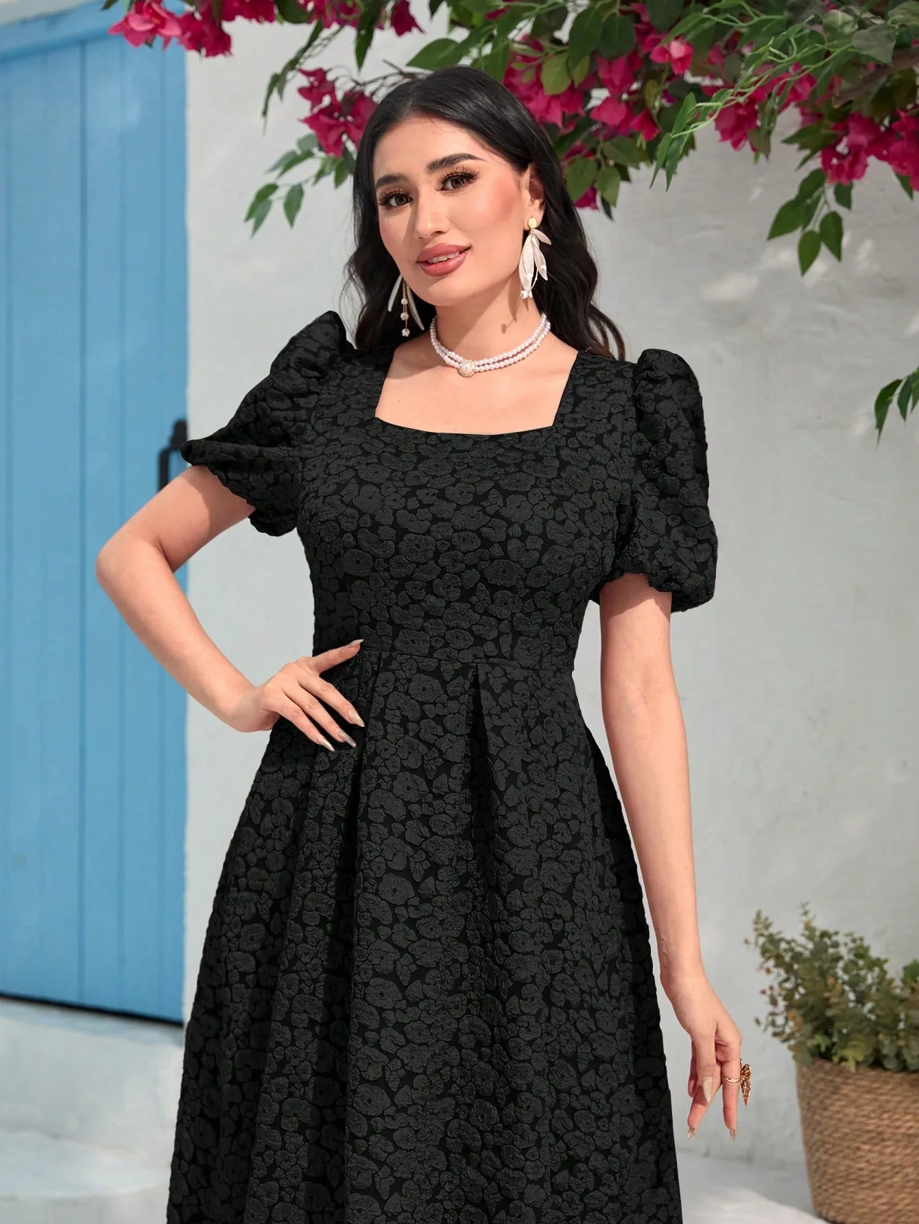 Modely Jacquard Square Neck Puff Sleeve Dress Without Belt