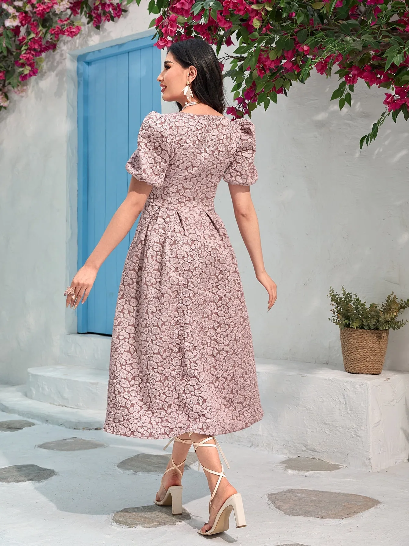 Modely Jacquard Square Neck Puff Sleeve Dress Without Belt