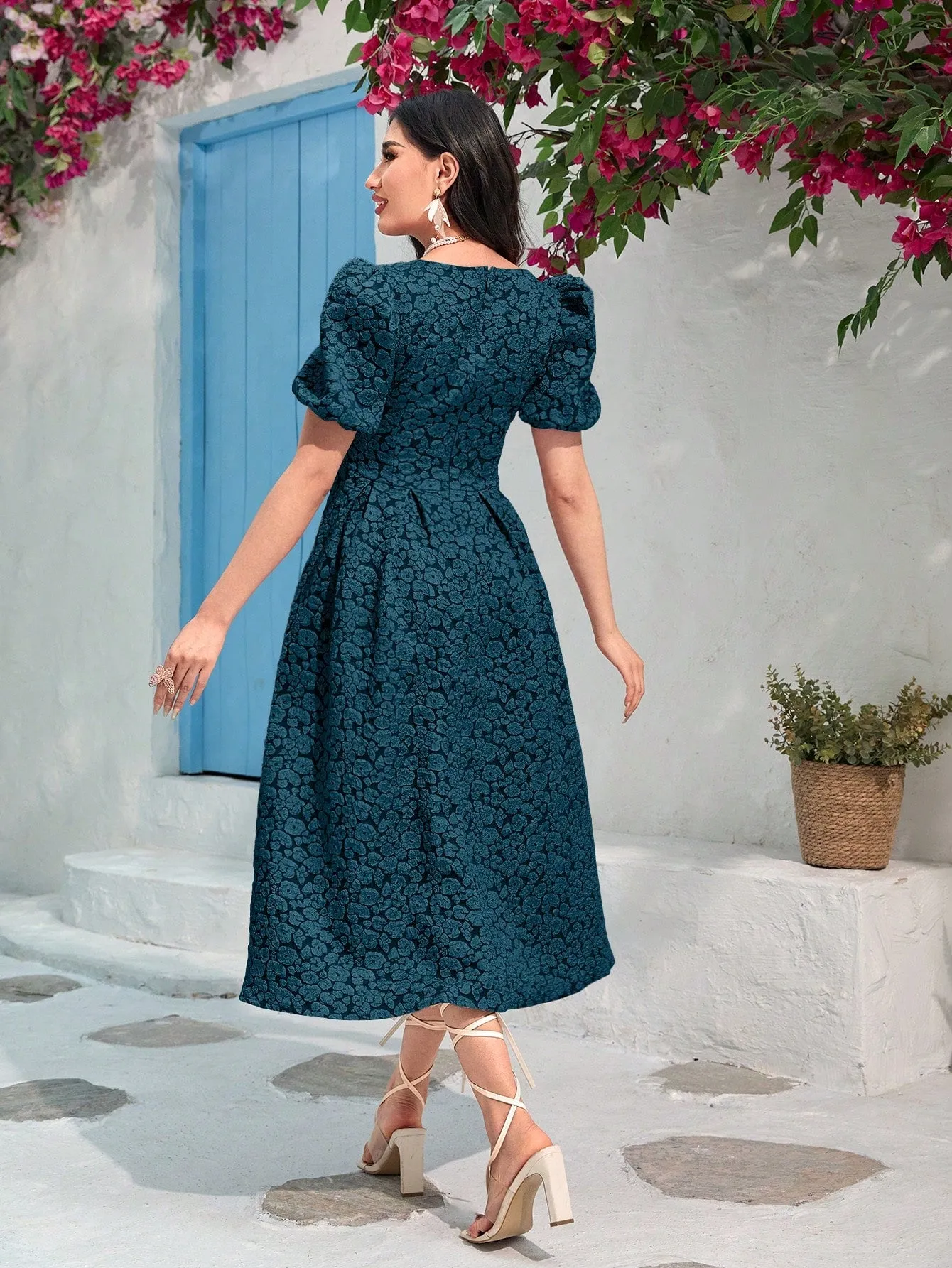 Modely Jacquard Square Neck Puff Sleeve Dress Without Belt
