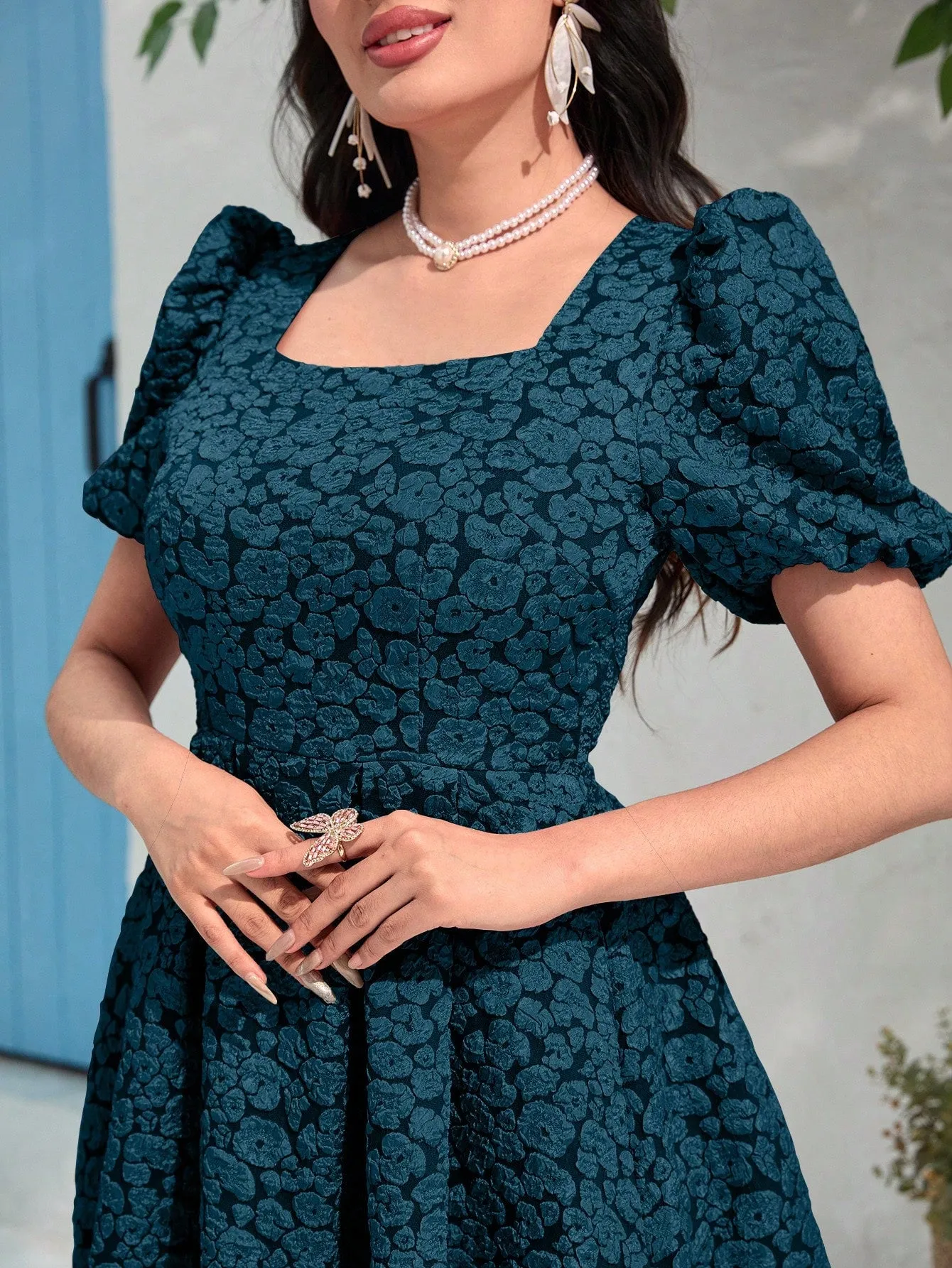 Modely Jacquard Square Neck Puff Sleeve Dress Without Belt