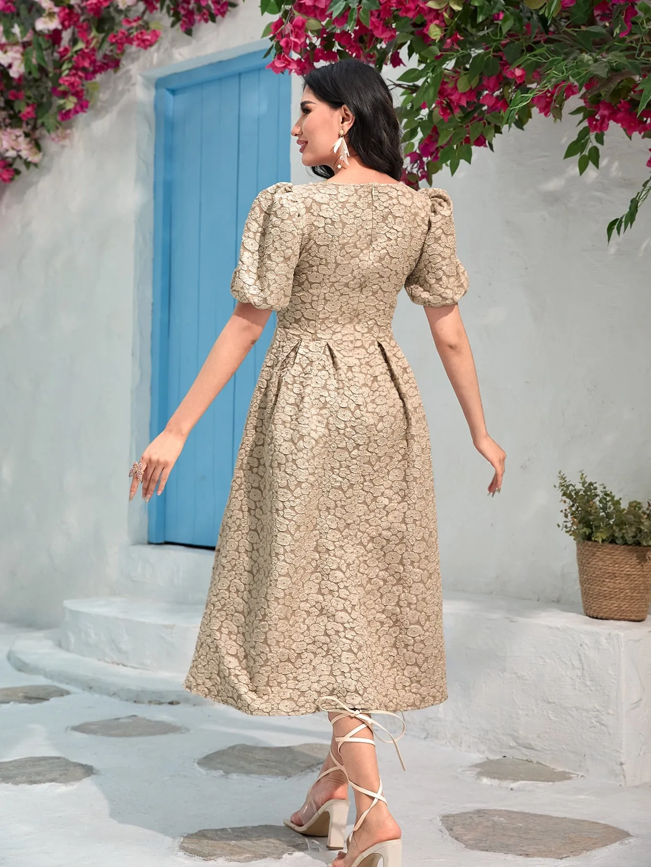 Modely Jacquard Square Neck Puff Sleeve Dress Without Belt