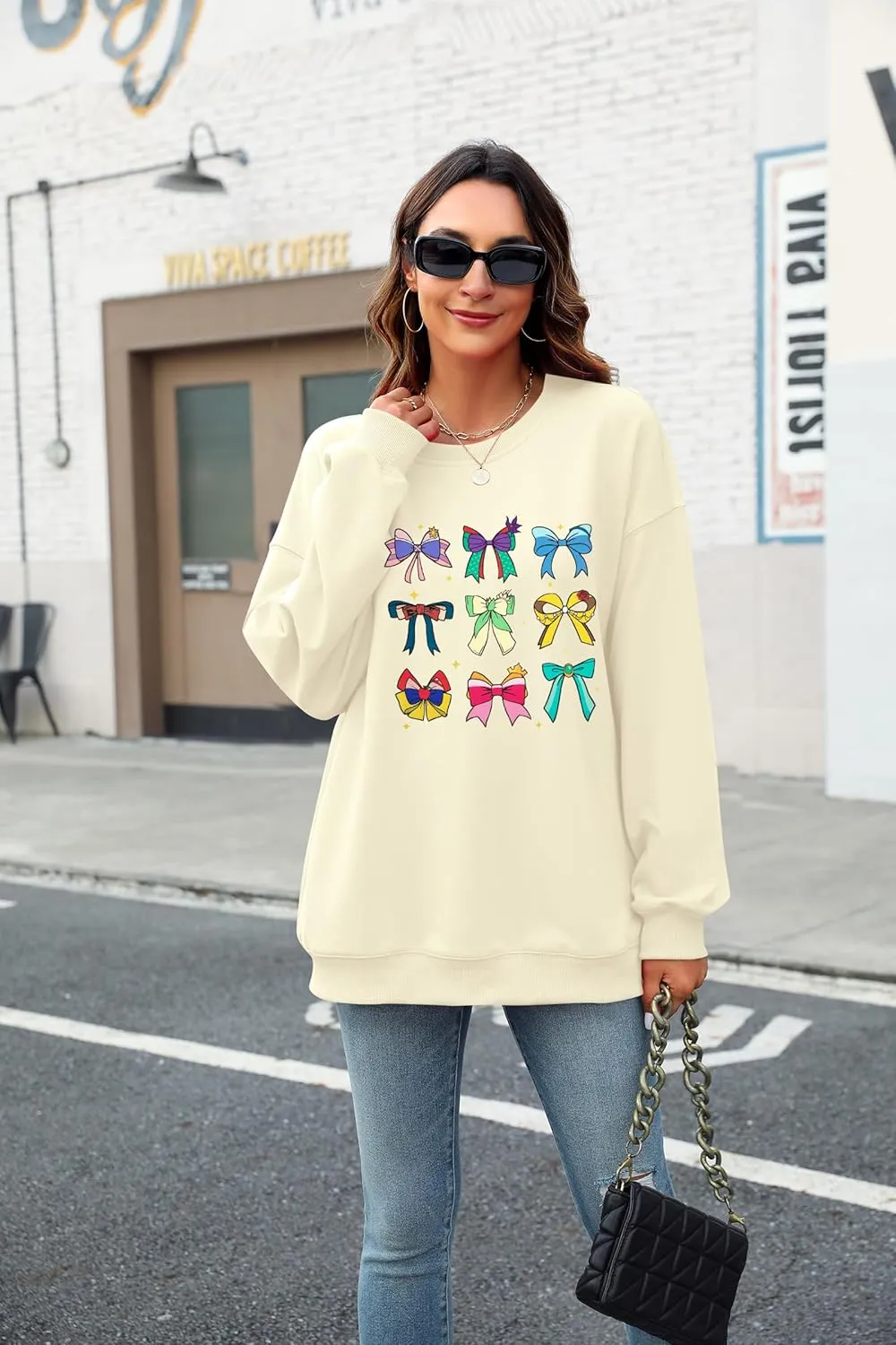 UNIQUEONE Oversized Bow Sweatshirt Womens Magic Kingdom Tee Shirt Colorful Pastel Bows Graphic Sweatshirts Holiday Pullover